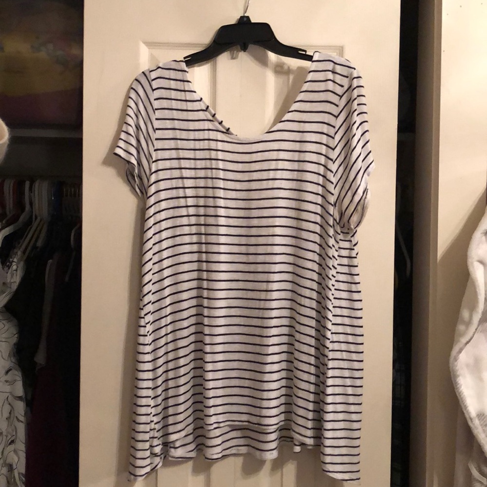 SOLD🚫 Mossimo striped tunic